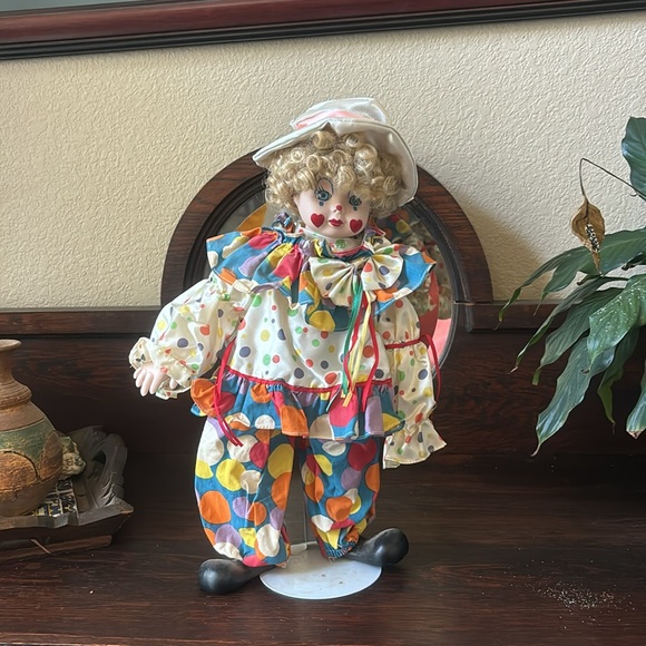 Vintage porcelain clown, doll - Picture 3 of 5